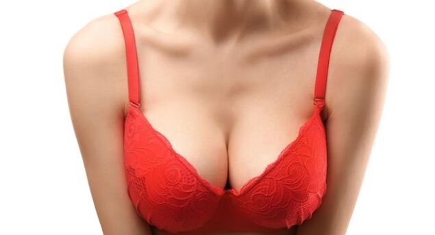 Grande taille de sein après augmentation