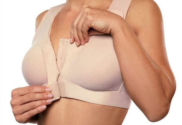 Soutien-gorge de compression après augmentation mammaire chirurgicale